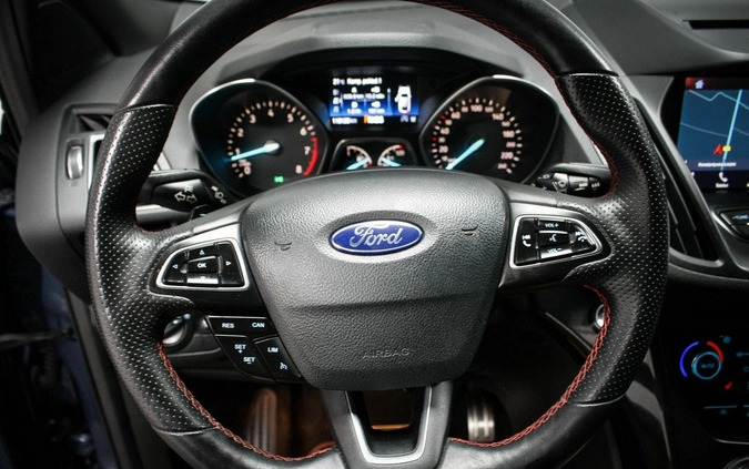 Ford Kuga cena 87900 przebieg: 119000, rok produkcji 2019 z Biskupiec małe 301